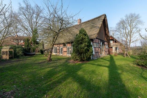 Bauernhaus zum Kauf 1.090.000 € 8 Zimmer 202 m² 2.396 m² Grundstück Marleben Trebel / Marleben 29494