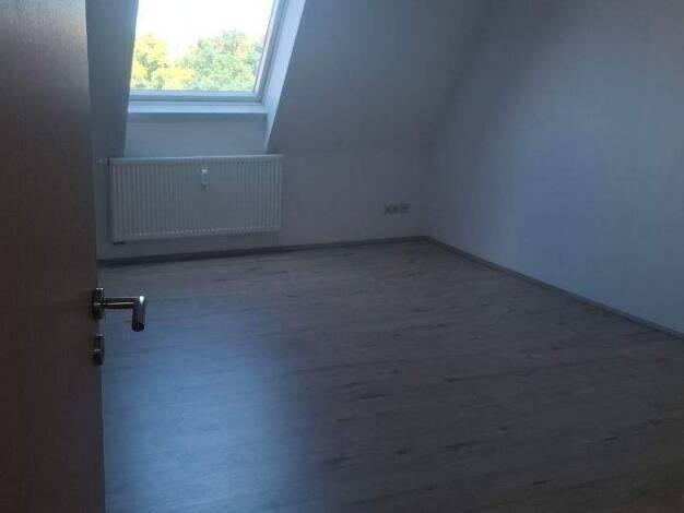 Wohnung zur Miete 950 € 4 Zimmer 126 m² Geschoss 4/4 frei ab sofort Dorotheenstraße 1 Innenstadt Halle (Saale) 06108