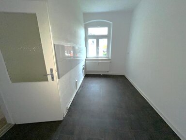 Wohnung zur Miete 335 € 3 Zimmer 60 m² 2. Geschoss Franz-Hübsch-Str. 3 Hainichen Hainichen 09661