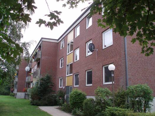 Wohnung zur Miete 670 € 3 Zimmer 74,5 m² EG frei ab sofort Apenrader Straße 20 Preetz 24211