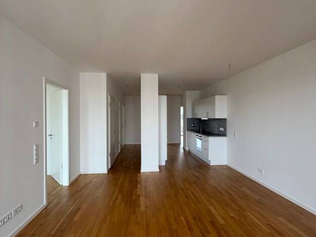Wohnung zur Miete 1.637 € 7 Zimmer 118,9 m² 4. Geschoss frei ab 05.09.2026 Jahnstraße Wilsdruffer Vorstadt/Seevorstadt-West Ortsamtsbereich Altstadt 01067