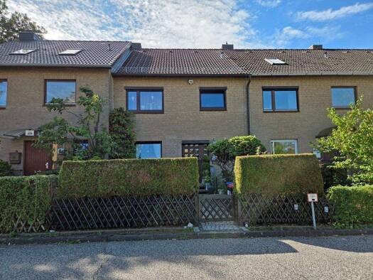 Reihenmittelhaus zum Kauf 689.000 € 5 Zimmer 164,2 m² 265 m² Grundstück frei ab sofort Niendorf Hamburg 22455