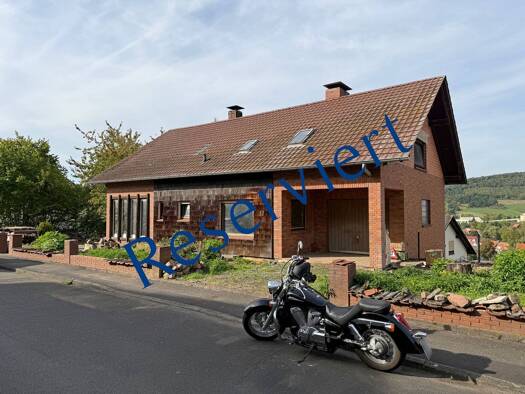 Einfamilienhaus zum Kauf 75.000 € 101,7 m² 809 m² Grundstück Neumorschen Morschen 34326