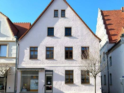 Mehrfamilienhaus zum Kauf 180.000 € 11 Zimmer 300 m² 371 m² Grundstück Markt 2 Kemberg 06901