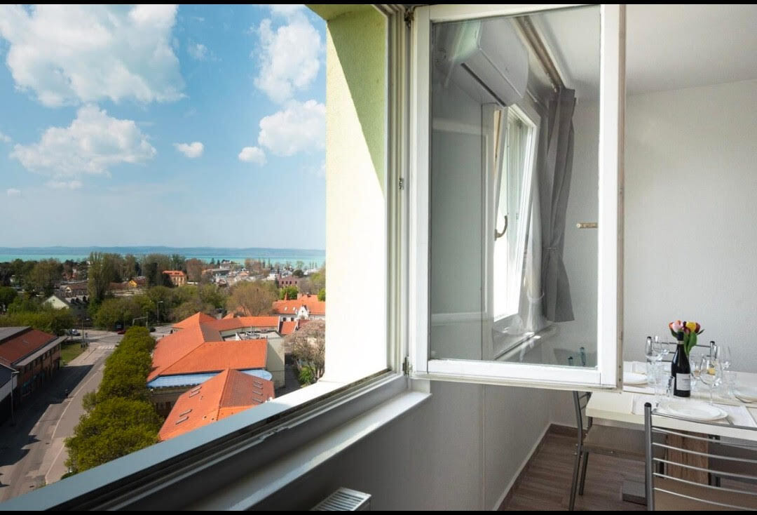 Studio zum Kauf 109.000 € 2 Zimmer 43 m²<br/>Wohnfläche 9.<br/>Geschoss ab sofort<br/>Verfügbarkeit Siófok 8600