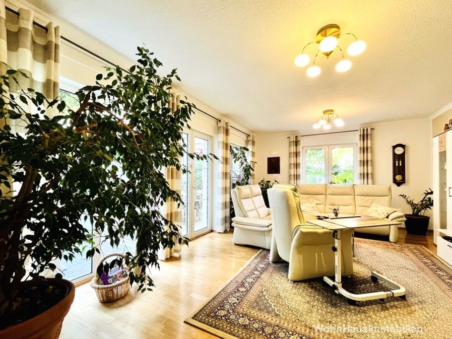 Einfamilienhaus zum Kauf provisionsfrei 650.000 € 6 Zimmer 157 m²<br/>Wohnfläche 881 m²<br/>Grundstück Mahlsdorf Berlin 12623