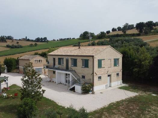 Bauernhaus zum Kauf 470.000 € 10 Zimmer 290 m² 3.250 m² Grundstück Panoramablick Recanati 62019