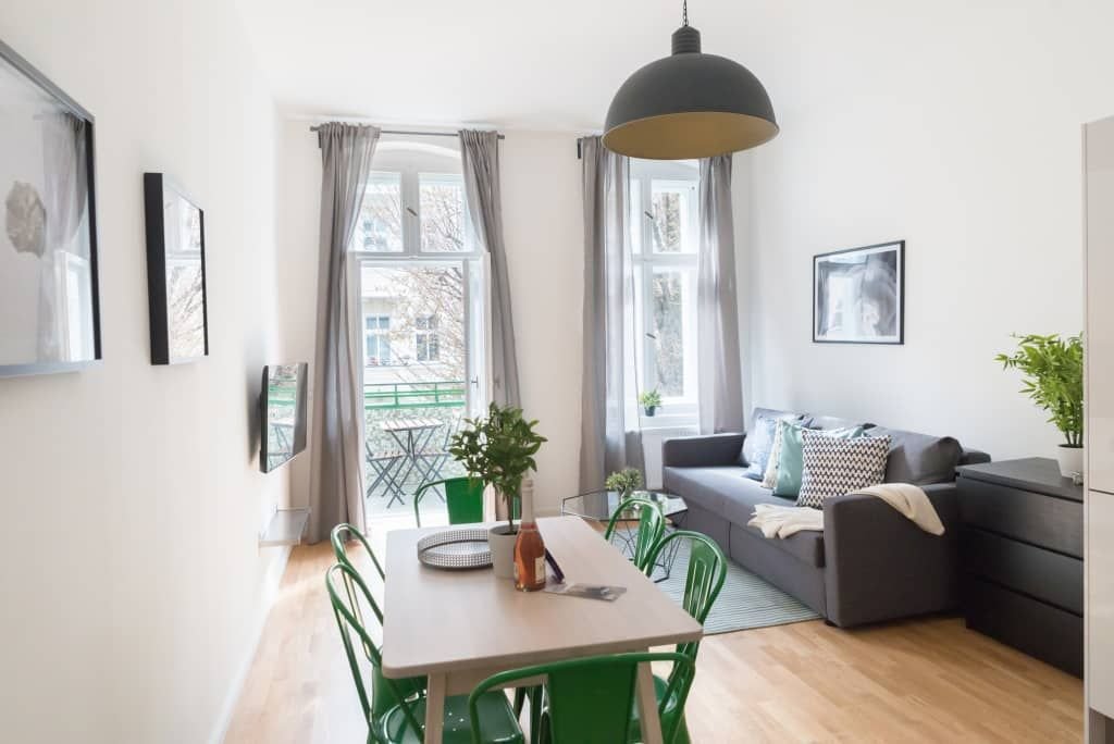 Wohnung zur Miete Wohnen auf Zeit 1.810 € 2 Zimmer 61 m²<br/>Wohnfläche 07.03.2025<br/>Verfügbarkeit Fehmarner Straße Wedding Berlin 13353