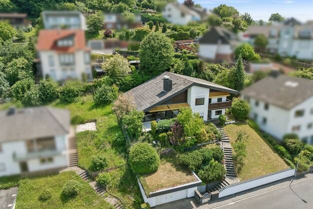 Einfamilienhaus zum Kauf 649.000 € 7 Zimmer 166 m² 715 m² Grundstück Büdingen Büdingen 63654