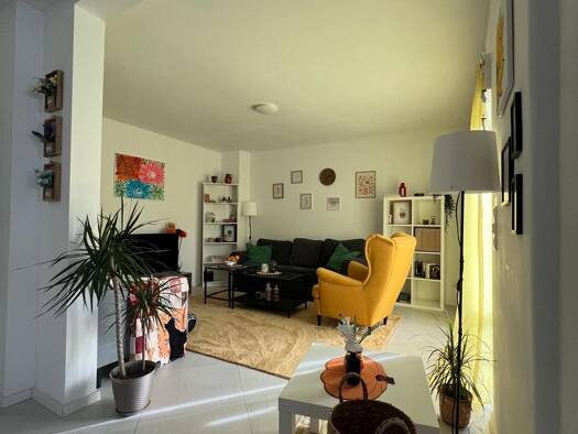 Terrassenwohnung zur Miete 1.040 € 2,5 Zimmer 78 m² frei ab 01.01.2026 Praunheim Frankfurt am Main 60488