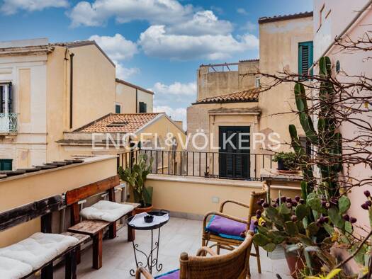 Einfamilienhaus zum Kauf 360.000 € 3 Zimmer 80 m² Via Nizza 88 Syrakus 96100