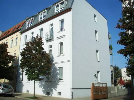 Wohnung zur Miete 249 € 1 Zimmer 42,2 m² EG frei ab sofort Weinbergstraße 1 Zeitz 06712
