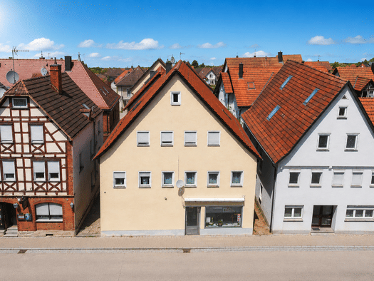 Mehrfamilienhaus zum Kauf 279.000 € 6 Zimmer 213 m² 184 m² Grundstück Gaildorf Gaildorf 74405