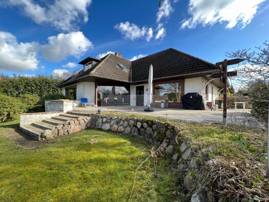 Einfamilienhaus zum Kauf 660.000 € 6 Zimmer 280 m² 1.469 m² Grundstück Trittau 22946