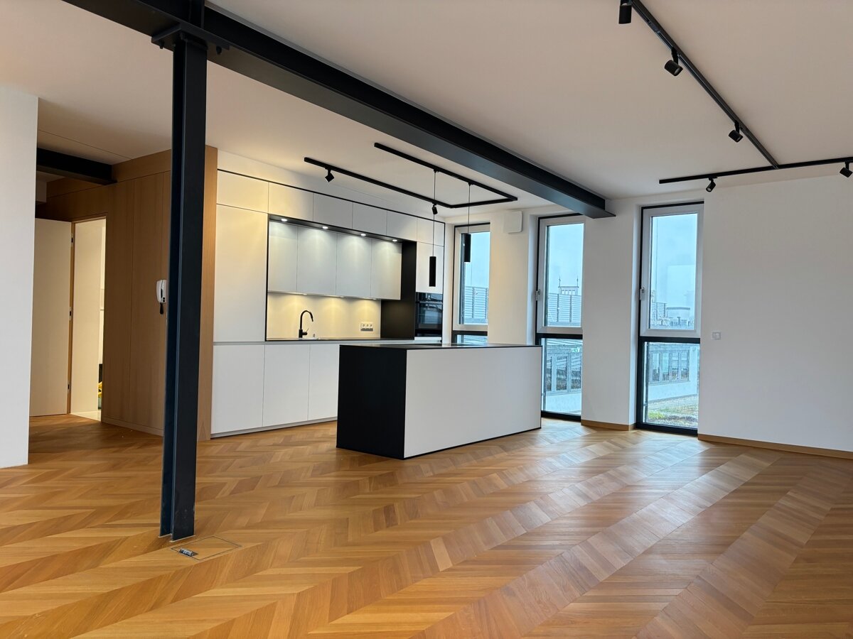 Wohnung zur Miete 1.000 € 2 Zimmer 90 m²<br/>Wohnfläche 4.<br/>Geschoss Altstadt Weiden 92637