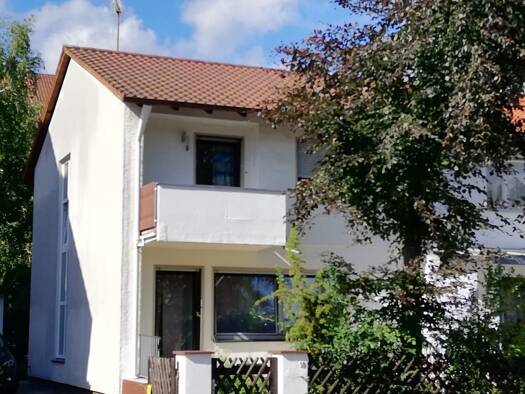 Doppelhaushälfte zur Miete 1.650 € 4 Zimmer 116 m² 250 m² Grundstück frei ab 01.12.2026 Erlangen-Ost Erlangen 91052