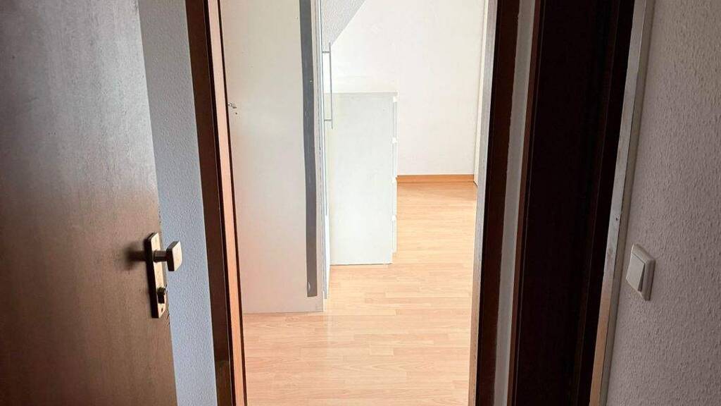 Studio zur Miete 380 € 1 Zimmer 25 m² Spielsgasse 14-16 Niederursel Frankfurt am Main 60439