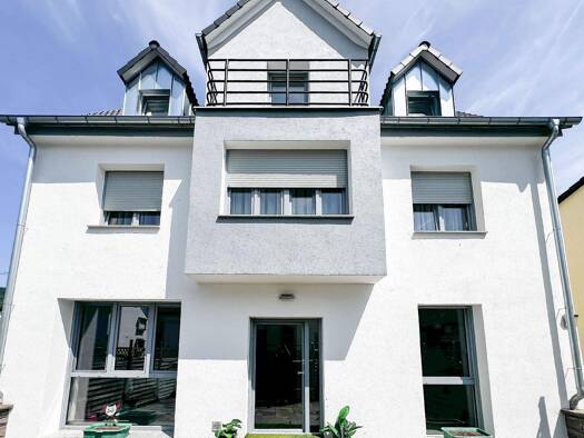 Mehrfamilienhaus zum Kauf 479.000 € 7 Zimmer 260 m² 1.414 m² Grundstück Roßbach 53547