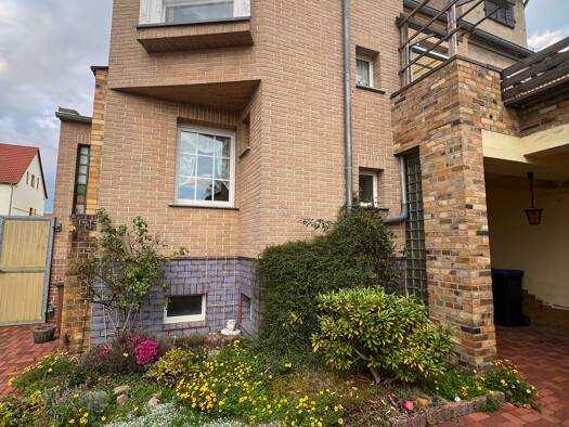 Haus zum Kauf 190.000 € 142 m² 675 m² Grundstück Jeßnitz Raguhn-Jeßnitz 06800