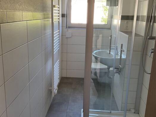 Wohnung zur Miete 430 € 4 Zimmer 73,2 m² 1. Geschoss frei ab sofort Robert-Koch-Straße 78 Schmölln Schmölln 04626