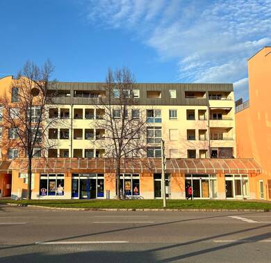 Wohnung zur Miete 520 € 3 Zimmer 87 m² 2. Geschoss frei ab sofort Pölbitzer Str. 25b Pölbitz Zwickau 08058