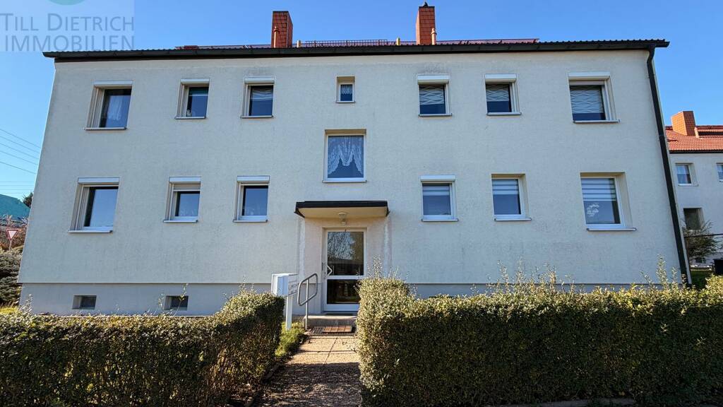 Wohnung zum Kauf 69.000 € 4 Zimmer 68 m² EG Geschwenda 98716