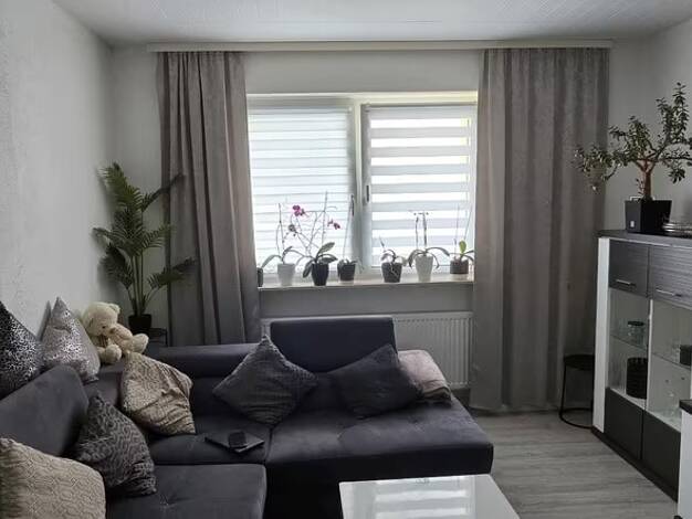 Wohnung zum Kauf 240.000 € 4 Zimmer 99,7 m² frei ab sofort Innenstadt Hof 95030