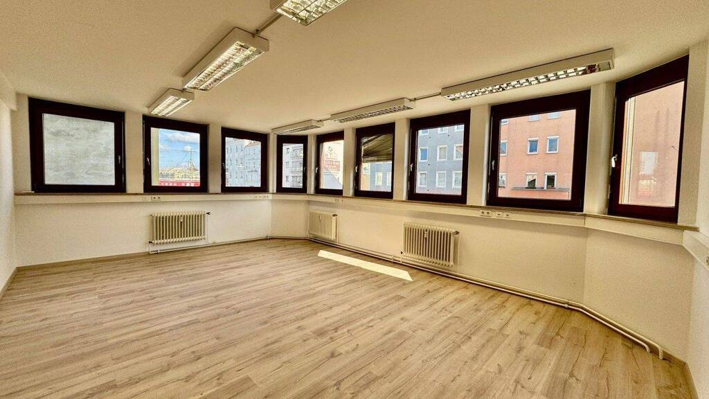 Bürofläche zum Kauf provisionsfrei 629.999 € 220 m² Bürofläche Pillenreuther Str. 14 Steinbühl Nürnberg 90459