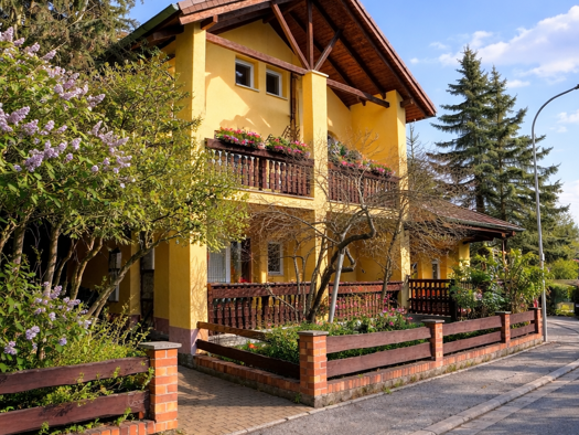 Wohnung zur Miete 580 € 2 Zimmer 67 m² frei ab sofort Dörfles-Esbach 96487