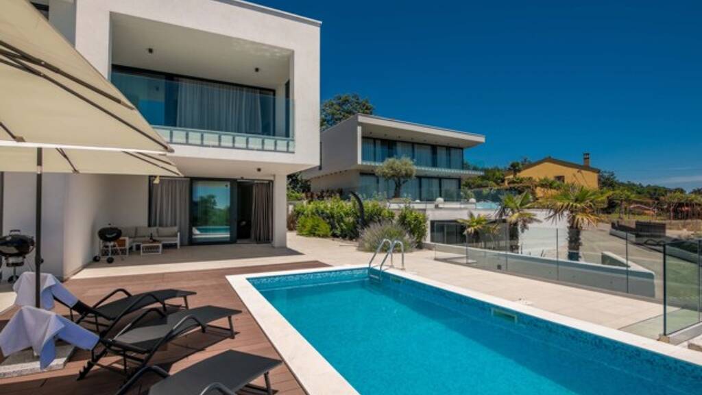 Einfamilienhaus zum Kauf 750.000 € 4 Zimmer 247 m² 550 m² Grundstück Opatija 0