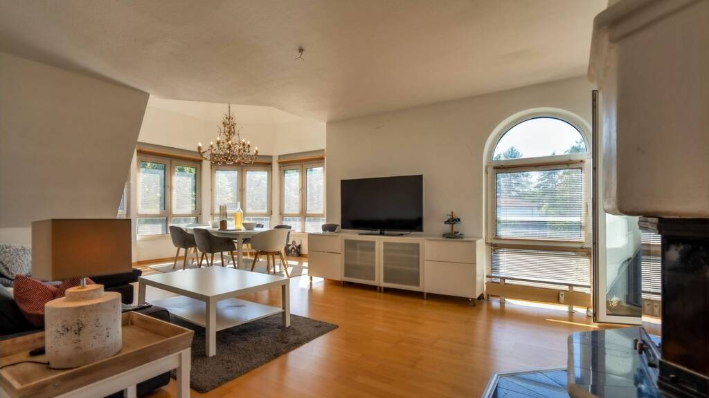 Wohnung zum Kauf 445.000 € 3 Zimmer 92 m² frei ab sofort Wellingsbüttel Hamburg 22391