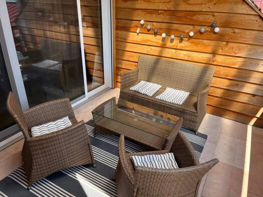 Mehrfamilienhaus zum Kauf 550.000 € 9 Zimmer 420 m² 7.346 m² Grundstück frei ab 01.01.2026 Niederstetten 97996