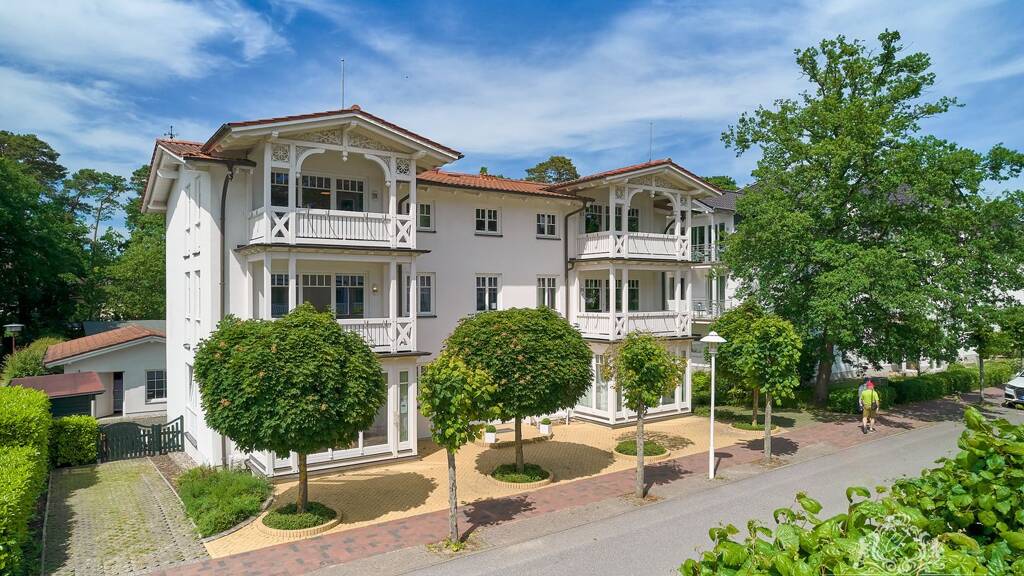 Wohnung zum Kauf 330.000 € 2 Zimmer 33,7 m² EG Baabe 18586