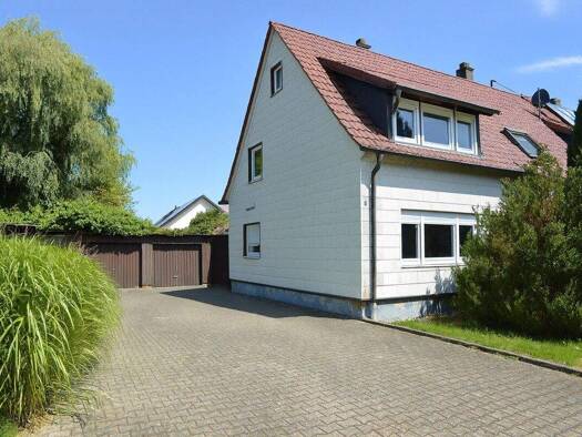 Doppelhaushälfte zum Kauf 249.000 € 8 Zimmer 174 m² 949 m² Grundstück Tiefenbach Illertissen-Tiefenbach 89257