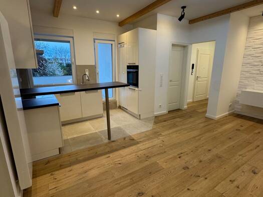 Wohnung zur Miete 1.200 € 3 Zimmer 76 m² Geschoss 1/2 frei ab sofort Sossenheim Frankfurt am Main 65936