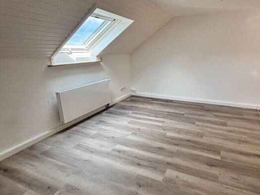 Wohnung zur Miete 780 € 2,5 Zimmer 67 m² frei ab sofort Kuppenheim 76456