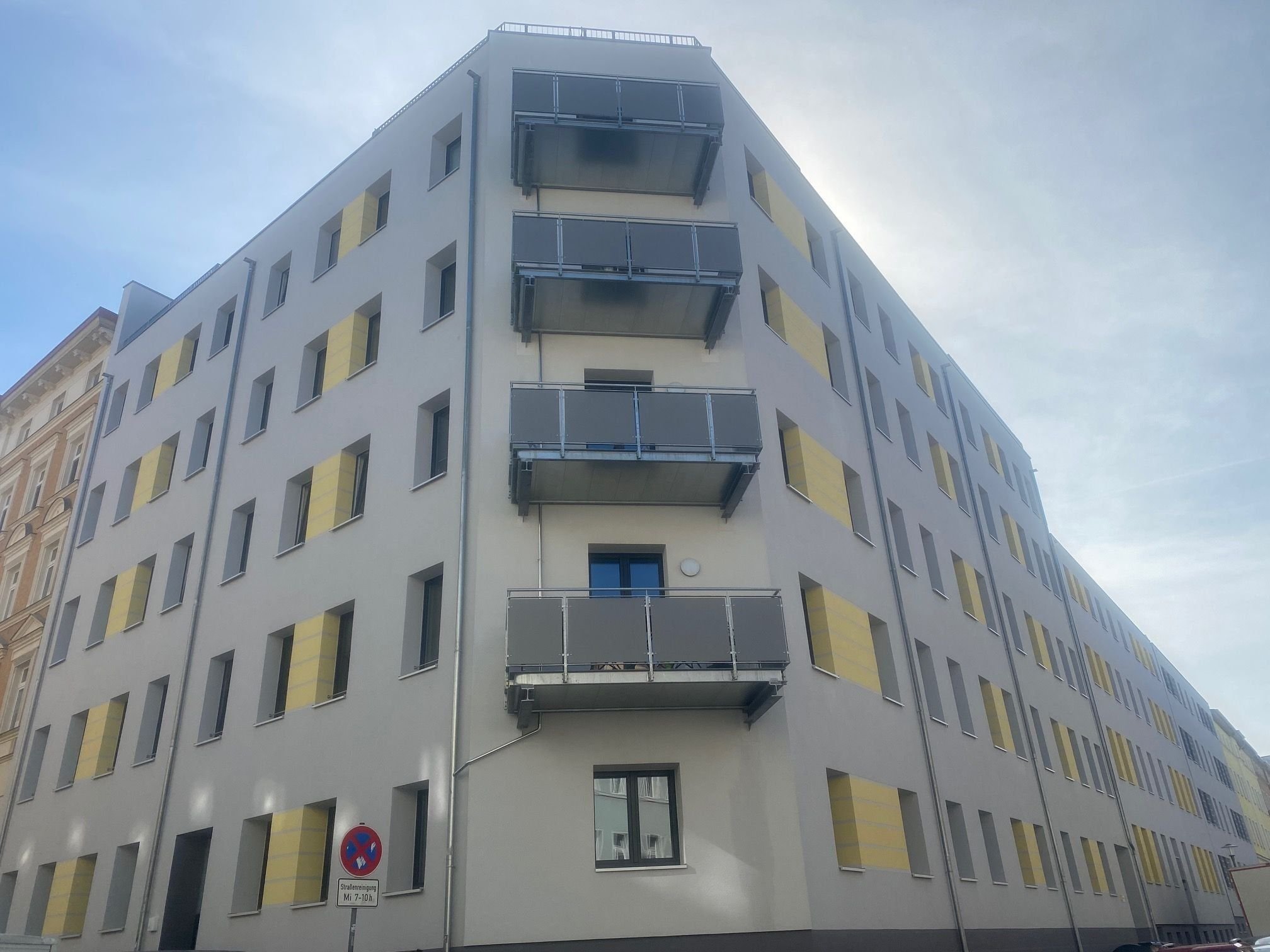 Wohnung zur Miete 1.475 € 5 Zimmer 122,9 m²<br/>Wohnfläche 4.<br/>Geschoss Zwingerstraße 19 Südliche Innenstadt Halle (Saale) 06110