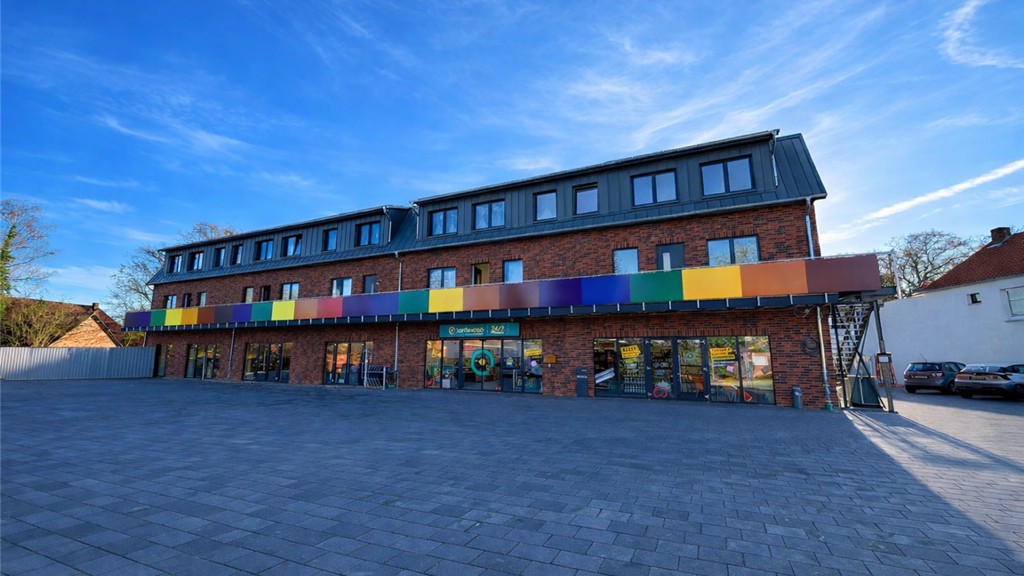 Wohnung zur Miete - Erstbezug 1.250 € 2 Zimmer 125 m² 2. Geschoss frei ab sofort Husum Husum , Kr Nienburg, Weser 31632