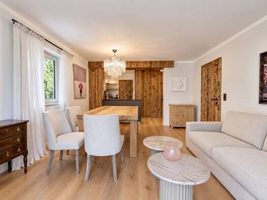Wohnung zur Miete 1.950 € 2 Zimmer 50 m² EG frei ab 01.12.2026 Kitzbühel 6370