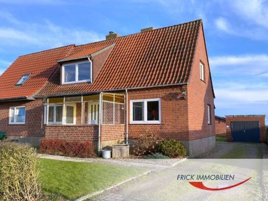 Doppelhaushälfte zum Kauf 479.000 € 8 Zimmer 144 m² 789 m² Grundstück Sierksdorf 23730