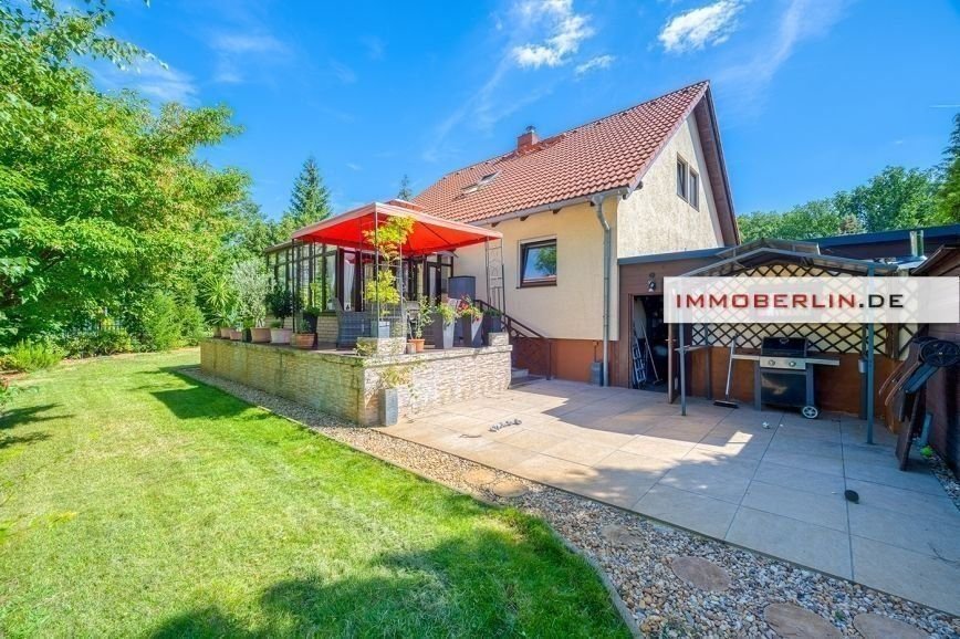 Einfamilienhaus zum Kauf 750.000 € 5 Zimmer 148 m²<br/>Wohnfläche 606 m²<br/>Grundstück ab sofort<br/>Verfügbarkeit Waldheim Falkensee 14612