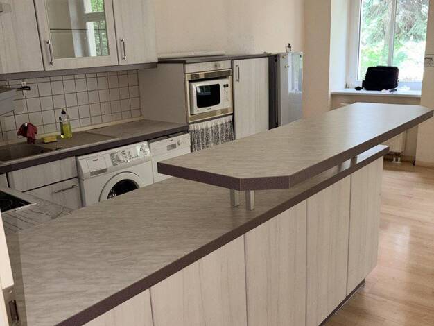 Wohnung zur Miete 390 € 2,5 Zimmer 71,5 m² EG Altenburg Altenburg 04600