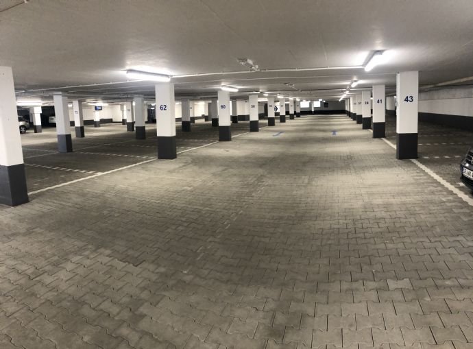 Tiefgaragenstellplatz zur Miete provisionsfrei Planungsbezirk 121 Straubing 94315