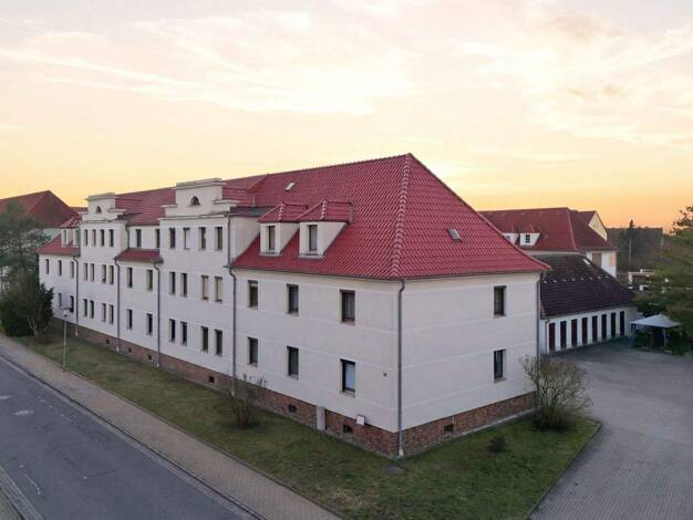 Wohnung zum Kauf 39.900 € 3 Zimmer 60 m² 2. Geschoss Gröditz 01609