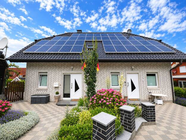 Mehrfamilienhaus zum Kauf 295.000 € 7 Zimmer 199,2 m² 521 m² Grundstück Nieheim 33039