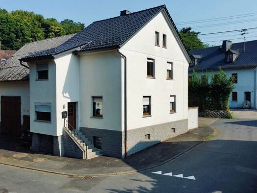 Einfamilienhaus zum Kauf 175.000 € 5 Zimmer 119 m² 29.917 m² Grundstück frei ab sofort Maxsain 56244