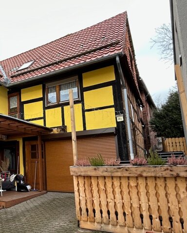 Mehrfamilienhaus zum Kauf provisionsfrei 31.000 € 8 Zimmer 305 m² 681 m² Grundstück Landolfshausen Landolfshausen 37136