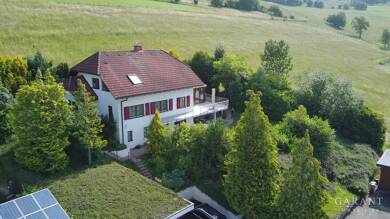 Einfamilienhaus zum Kauf 640.000 € 7,5 Zimmer 185 m² 1.137 m² Grundstück Untermettingen Ühlingen-Birkendorf 79777