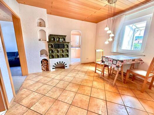Reihenmittelhaus zum Kauf 199.000 € 5 Zimmer 97 m² 240 m² Grundstück Homburg Homburg 66424