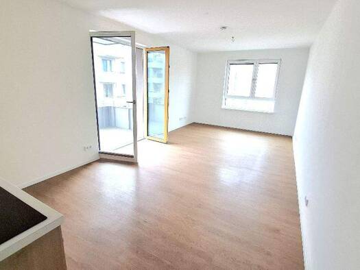 Wohnung zur Miete 734 € 2 Zimmer 59,3 m² 3. Geschoss frei ab sofort Gadebuscher Straße 25 Kaulsdorf Berlin 12619